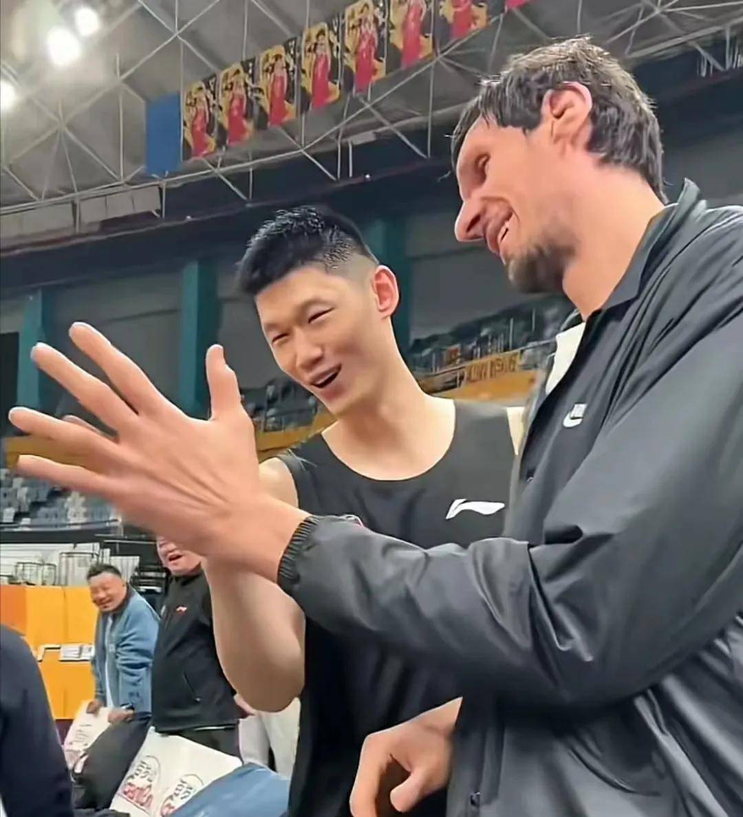 熊猫体育平台关于冲刺阶段NBA常规赛焦点战,广厦男篮状态回暖,赛场秩序良好,球探报告显示潜力的信息